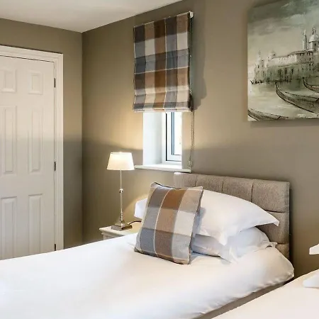 Carus Town House No 7 * Kendal