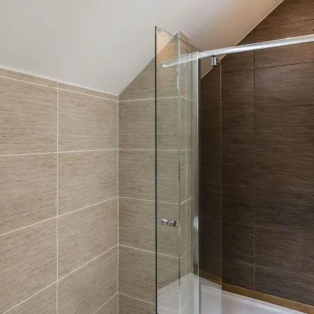 Carus Town House No 7 Ferienhaus Kendal